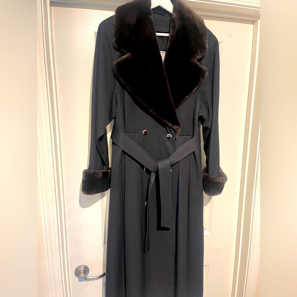 Gallery Holiday Winter Coat